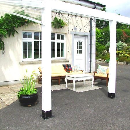 Wonderful Setting Farmhouse Apartment Wicklow Exterior foto